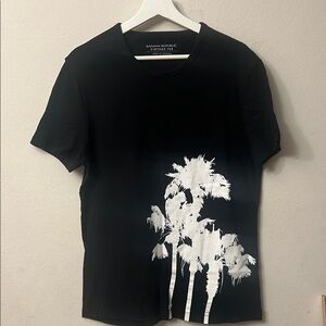 Banana Republic Black and White Short Sleeve Tee with Tropical Print 312
